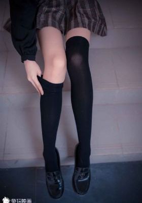 喜欢大家伙的楼上女孩