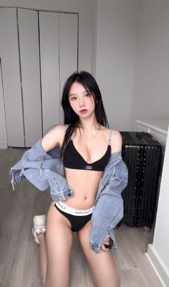 我和闺蜜在公车被cao污文