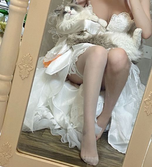 伊人在线