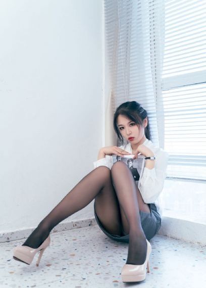 年轻的母亲1韩国