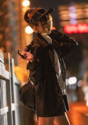 被我最想拥抱的男人给威胁了