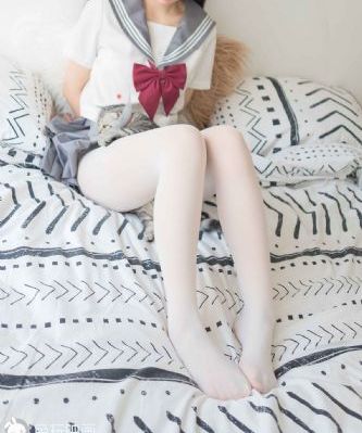美女内内免费看