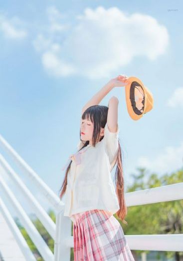 隔壁的女孩免费
