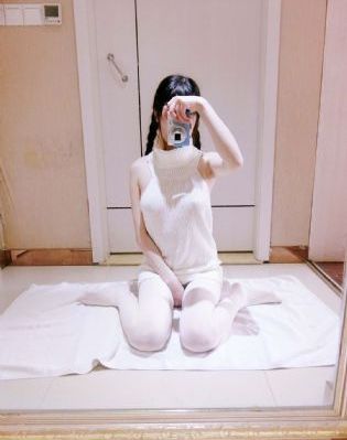 年轻的小姑子